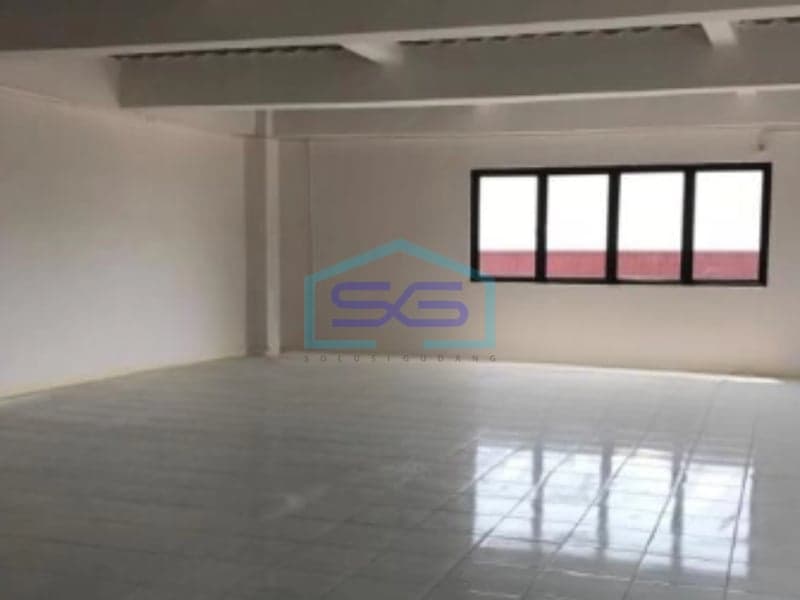 Disewakan Gudang Luas Tanah 297 m² Lokasi di Tangerang Kondisi Bagus