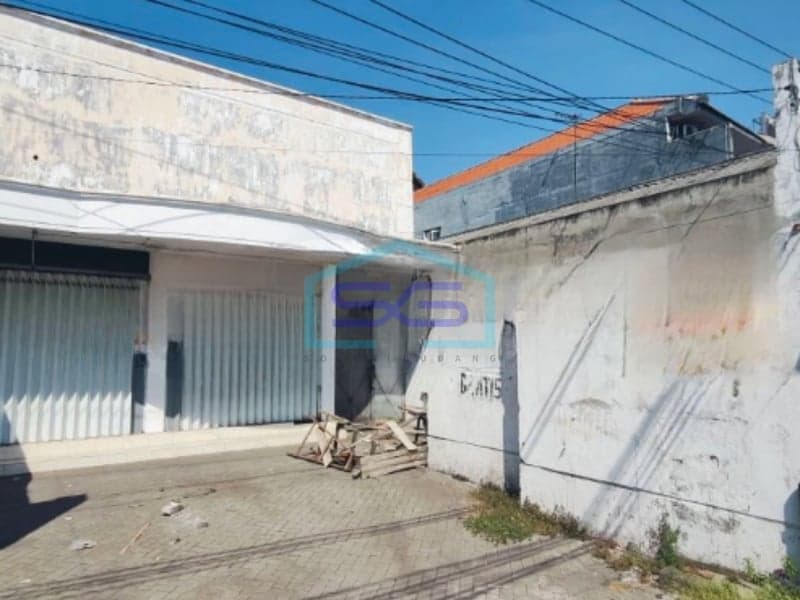Shop House for Rent Building Area 360 m² Located in Sidoarjo East Java