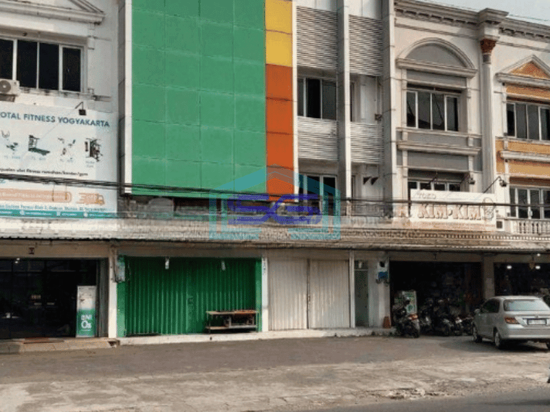 Disewa Ruko 3 Lantai Parkir Luas Jln Godean Sleman Yogyakarta