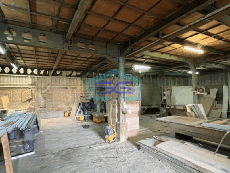 Dijual Gudang Ex Workshop Furniture Luas Bangunan 1000 m² Lokasi Bebas Banjir Cipondoh Tangerang