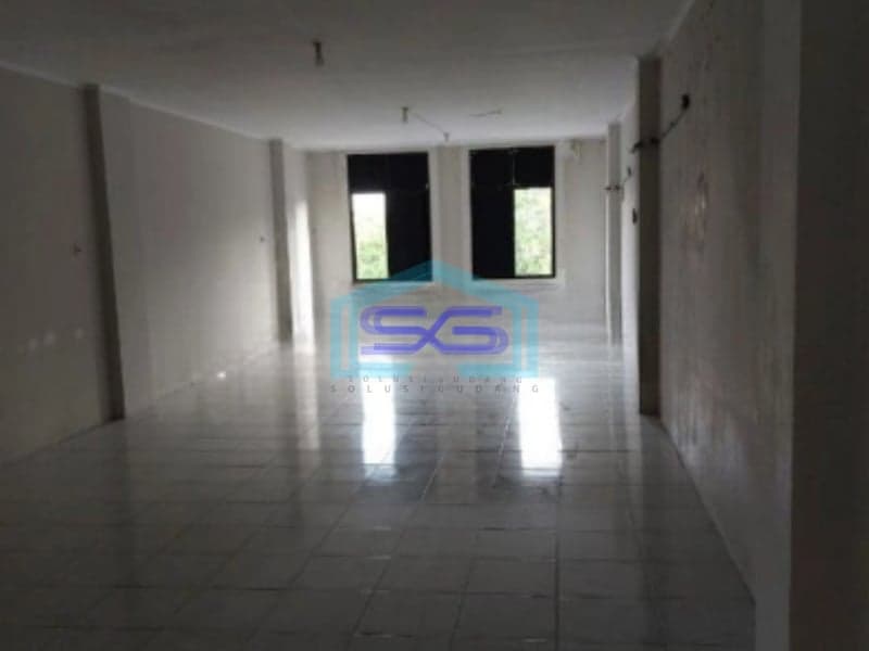 Dijual Ruko Sudah Renovasi Luas Bangunan 300m2 Lokasi di Muara Karang Jakarta Utara