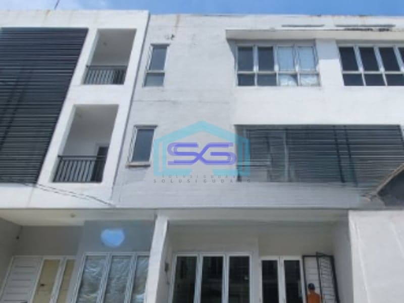 Dijual Ruko 3 Lantai Luas Tanah 100 m² Lokasi Strategis di Cengkareng Jakarta Barat