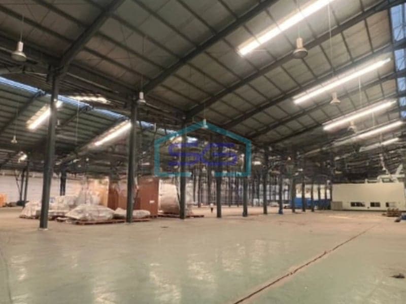 Dijual Gudang Pabrik Bebas Banjir Siap Huni Luas Tanah 43068 m² di Cikarang