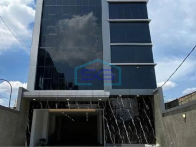 Dijual Kantor Luas Tanah 279 m² Lokasi di Cawang Jakarta Timur