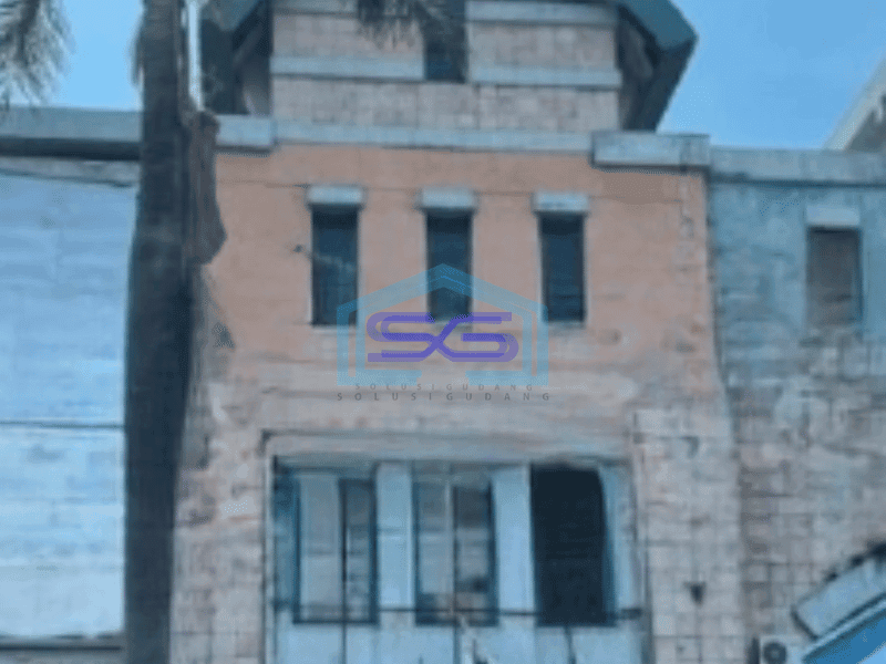 Dijual Ruko Kondisi Bagus Siap Huni Lokasi Tidar Surabaya