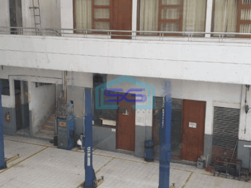 Dijual Ruang Usaha di Soekarno Hatta Bandung 2 Lantai Luas Tanah 2189 m²