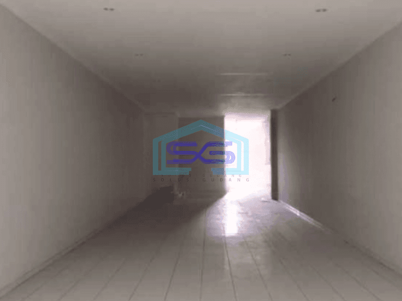Disewakan Ruko Luas Bangunan  610 m² Lokasi Rungkut Surabaya