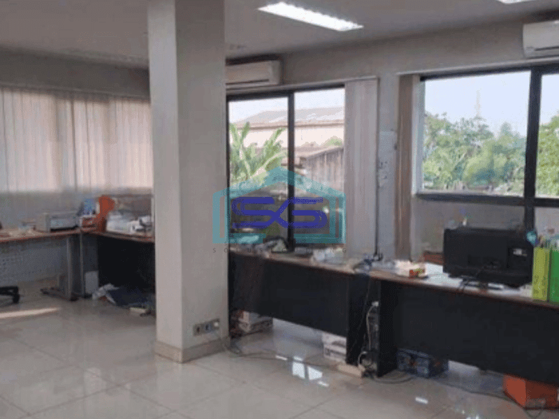 Dijual Pabrik Ada Kantor Siap Pakai Luas Tanah  3214 m² di Karawang Timur