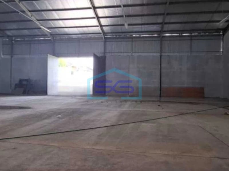 出租：万隆市加林新镇中心全新战略性仓库，建筑面积450平方米