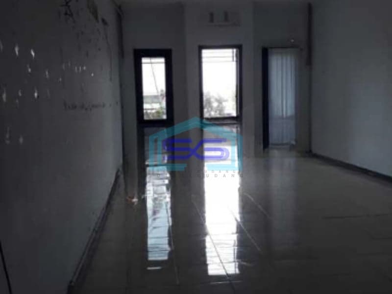 Disewakan Ruko 2 Lantai Luas Bangunan 154 m² di Waru Sidoarjo