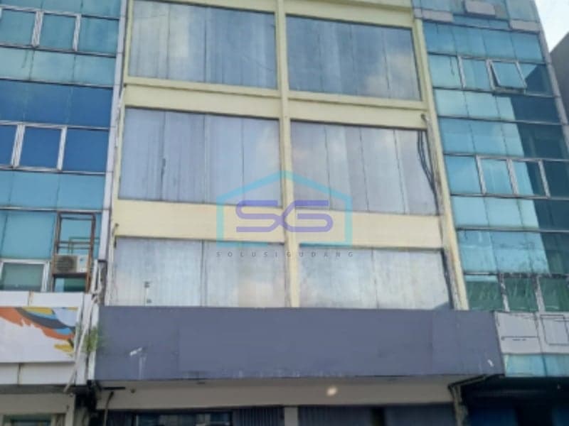 Disewakan Ruko 5 Lantai di Suryo Pranoto Lokasi Strategis Petojo Jakarta Pusat LB 750m2