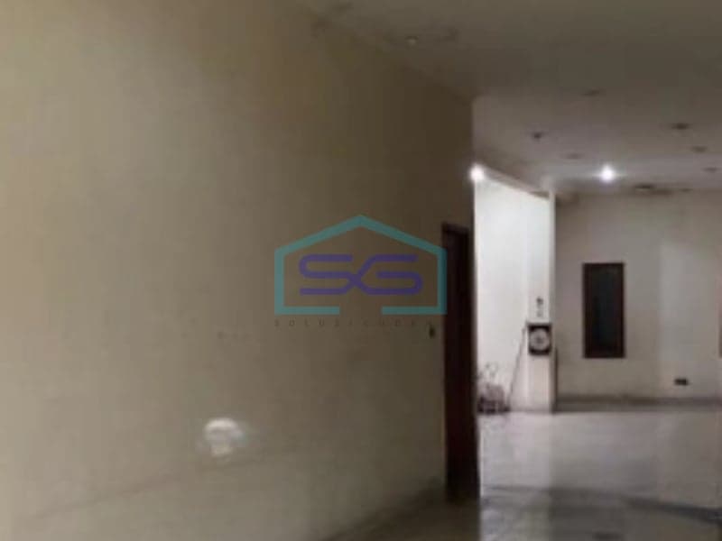 Disewakan Ruko 2 Lantai Luas Tanah  400 m² Lokasi di Buah Batu Bandung Jawa Barat