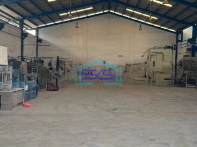 Disewakan Pabrik Luas Tanah 3100 m² Lokasi di Cikarang Bekasi