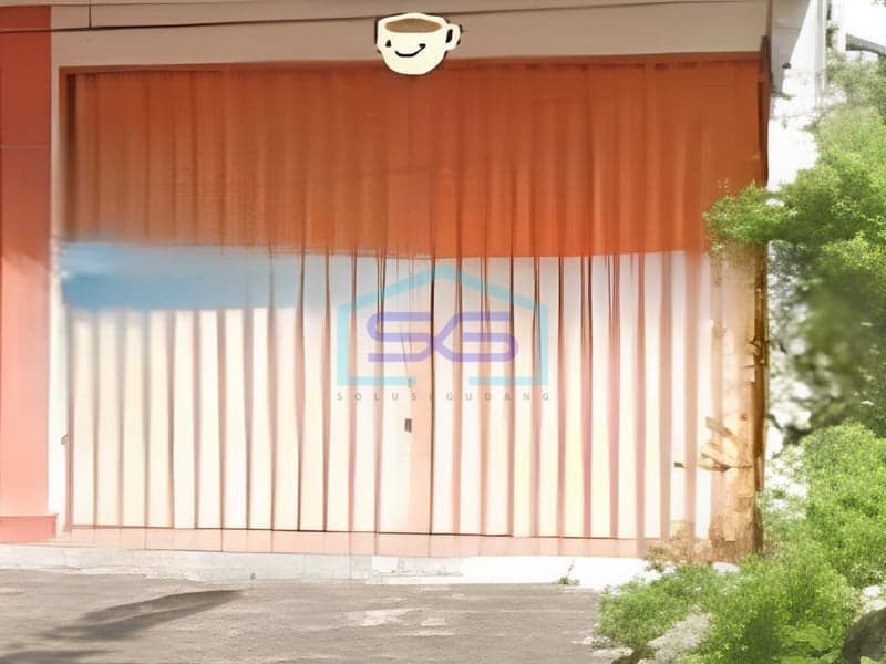 Shop House for Rent in Central Semarang, Dr. Cipto Area. Building Area 180 m²