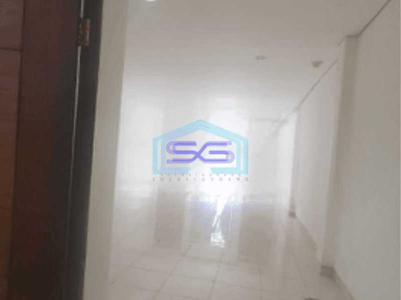 Disewakan Ruko 3 Lantai Parkir Luas Lokasi Pluit Jakarta Utara