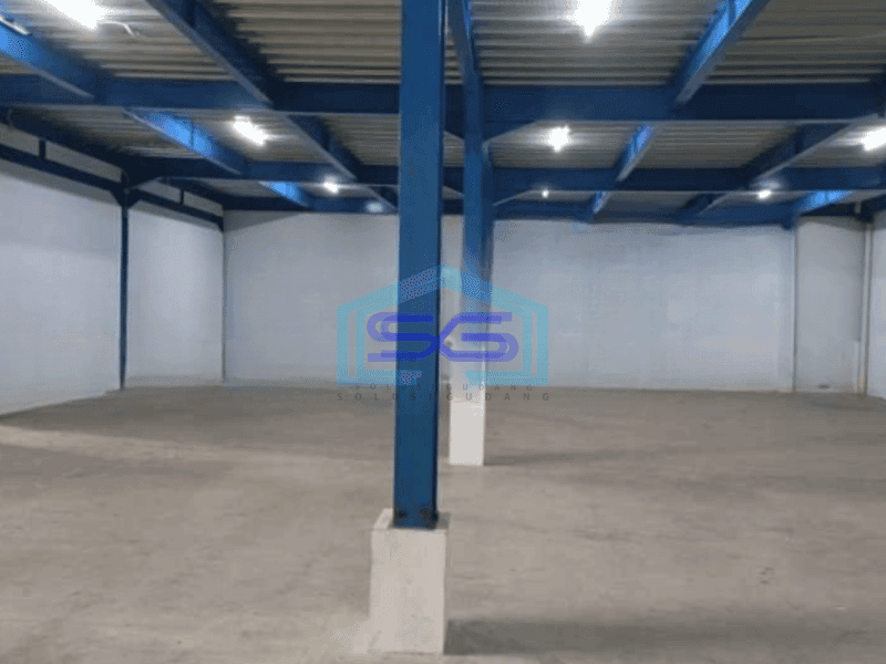 Disewakan Gudang Luas Bangunan  600 m² Ada Kantor di Cengkareng Jakarta Barat