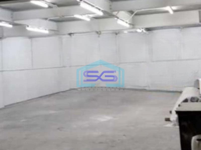Dijual Gudang Luas Bangunan 1550 m² Lokasi Bebas Banjir di Kosambi Tangerang
