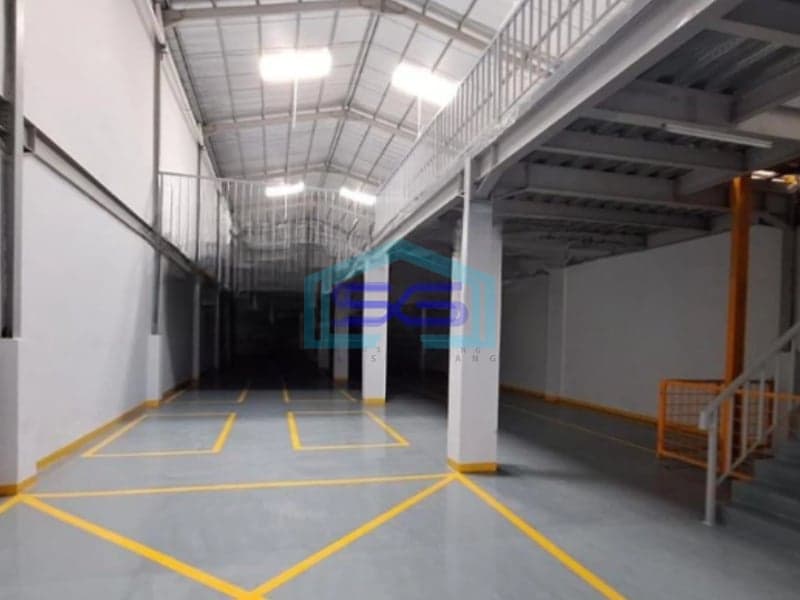 Disewakan Gudang Luas Bangunan 738 m² Lokasi Kalideres Jakarta Barat