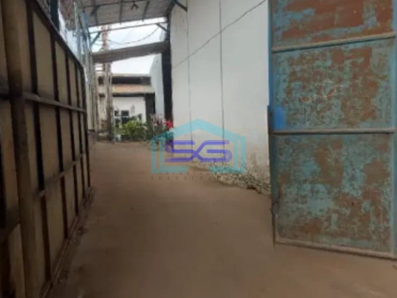 Dijual Gudang Hoek Di Komplek Pergudangan Salembaran Tangerang LT 1200m2