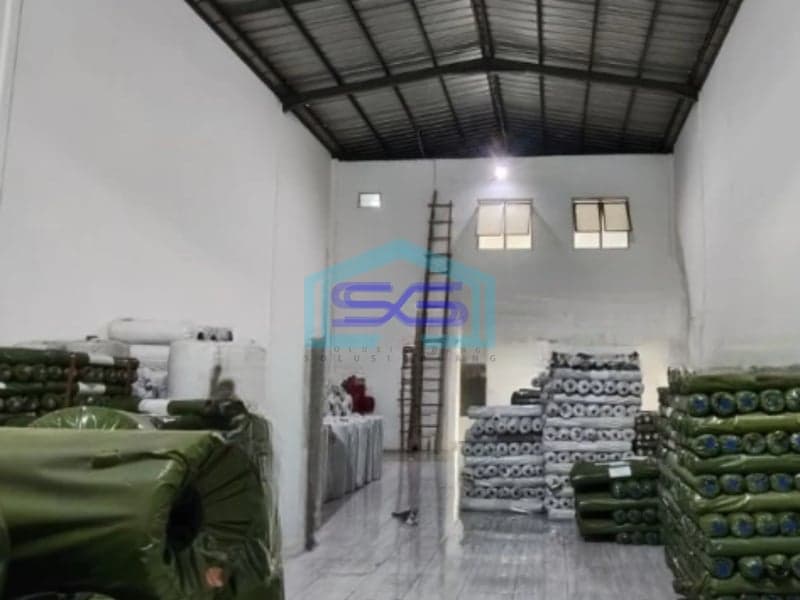 Disewakan Gudang Luas Bangunan  198 m² Lokasi di Daan Mogot Jakarta Barat