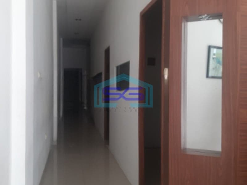 Disewakan Ruko Luas Bangunan  360 m² Lokasi di Pluit Jakarta Utara