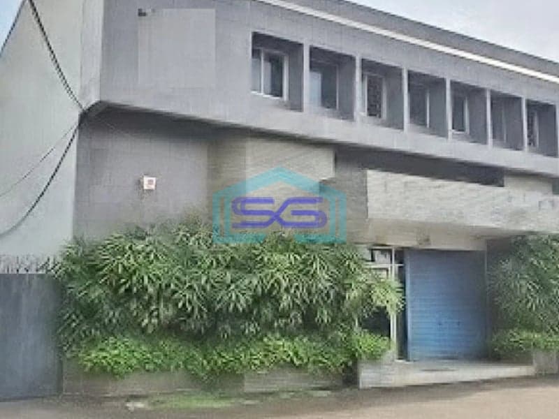 Disewakan Gudang dan Kantor Parkir Luas di Kebon Jeruk Jakarta Barat LT 811m2