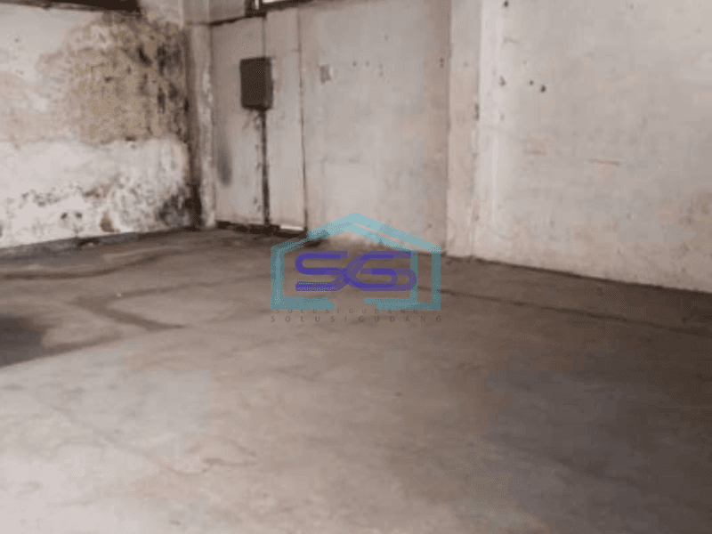 Disewakan Gudang Kecil Area Sudirman Strategis Parkir Luas Akses Fuso