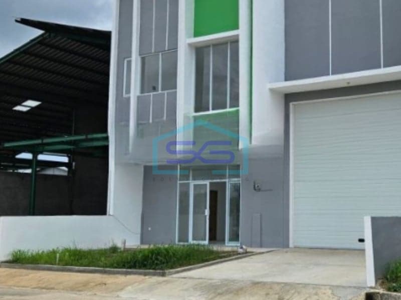 For Sale: Flood-Free Ready-to-Live Warehouse in Cisoka Tangerang, 2 Floors
