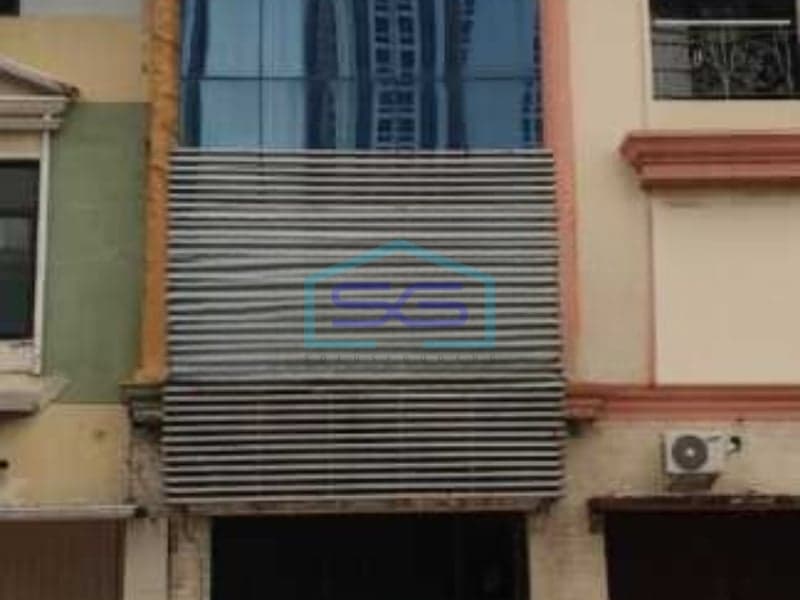 Dijual Asli Murah Ruko di Cikarang Barat Bekasi Luas Bangunan 227m² 3 Lantai SHM
