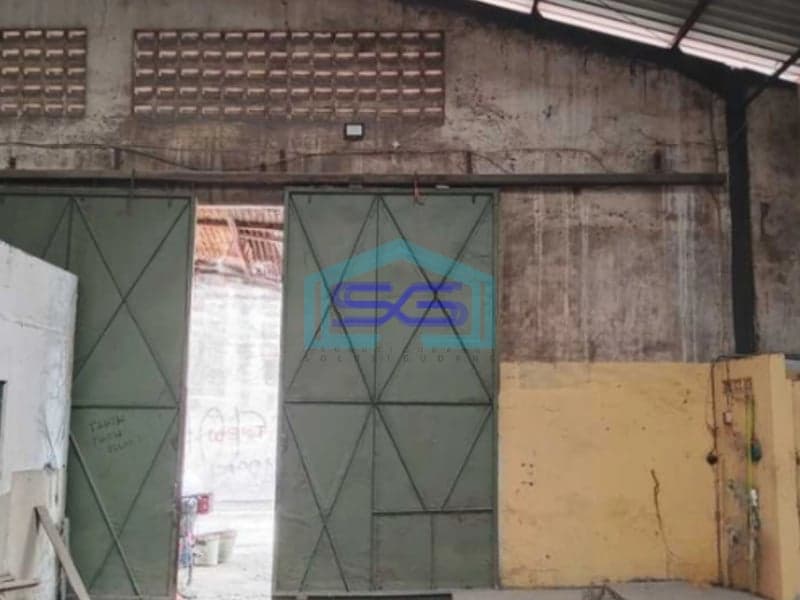 Dijual Gudang Strategis di Bandengan Jakarta Utara Luas Tanah 382m2 Cocok untuk Usaha