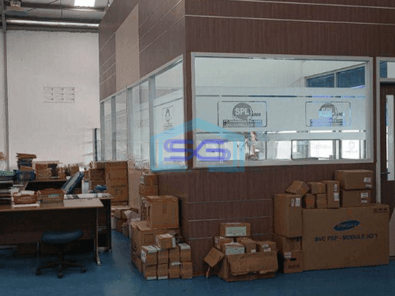Dijual Gudang Kondisi Rapi Siap Pakai di Cakung Jakarta Timur Lantai Epoxy LT 2750m2