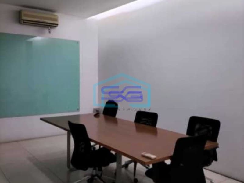 Dijual Ruko Graha Kencana Strategis Pinggir Jalan Raya Kebon Jeruk Jakarta Barat Luas Bangunan  290 m²