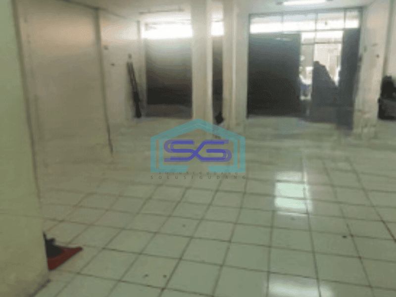 Disewakan Ruko Luas Bangunan  600 m² di Pluit Jakarta Utara
