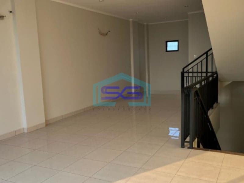 Disewakan Ruko 3 Lantai Di Bekasi Luas Bangunan 194m2