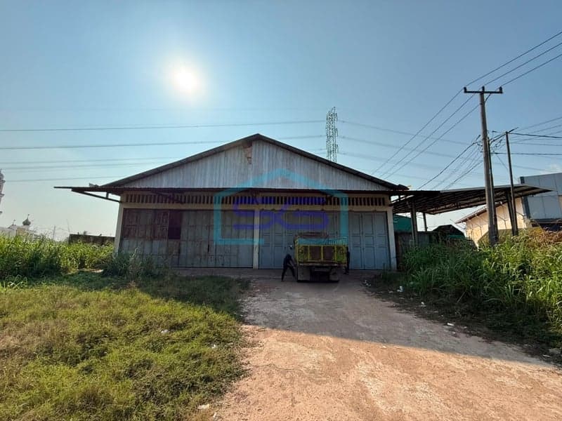 Warehouse for Sale in Palembang City, South Sumatra Land Area 1,757 m²