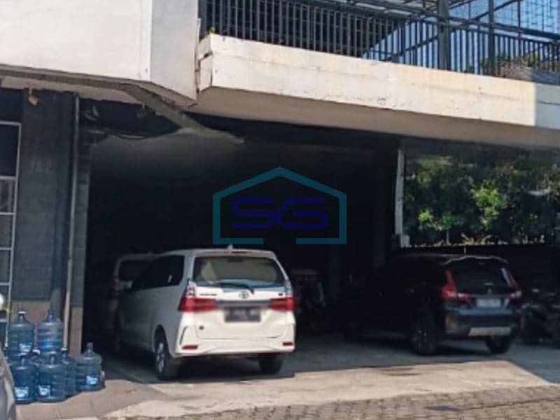 Dijual Ruang Usaha Luas Tanah 651 m² Siap Huni di Jakarta Selatan