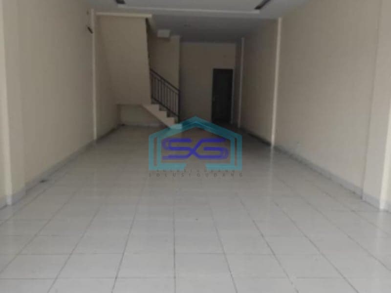 Disewakan Ruko Siap Huni Area Komersi Kemang Jakarta Selatan Luas Bangunan 150m2