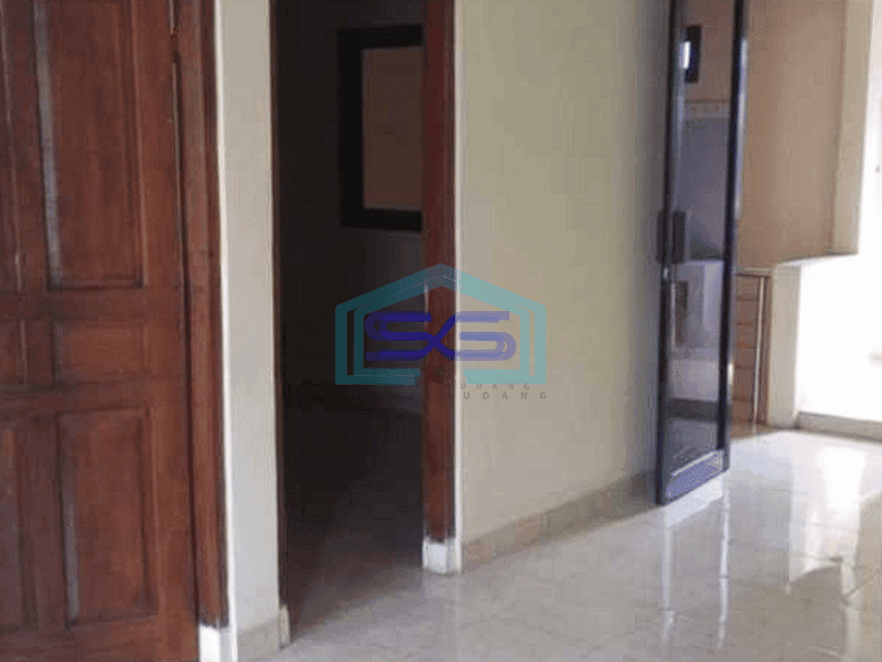 Disewakan Ruko Murah Tepi Jalan Utama Cocok Kantor dan Usaha Sleman Yogyakarta LT 126m2