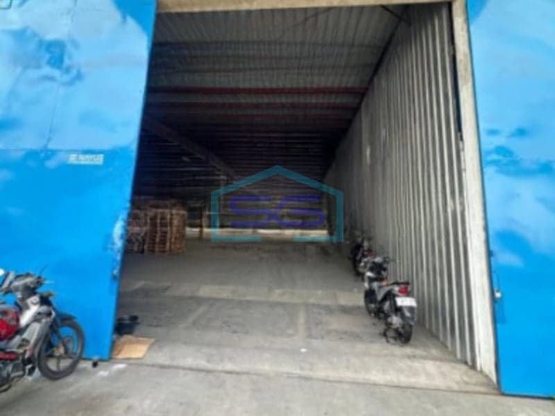 Disewakan Gudang Luas Bangunan 1200 m² Lokasi di Tangerang Kondisi Bagus