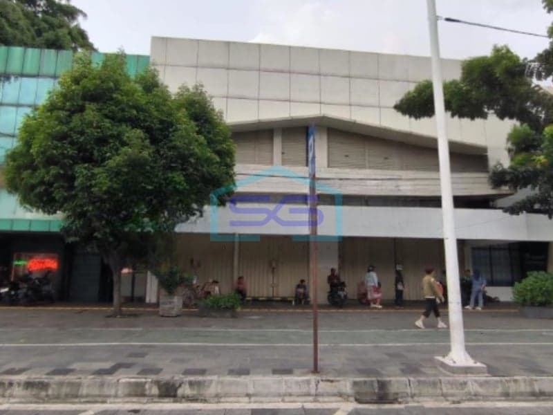 Ready-to-Use Office for Sale in Central Jakarta, Building Area 700 sqm