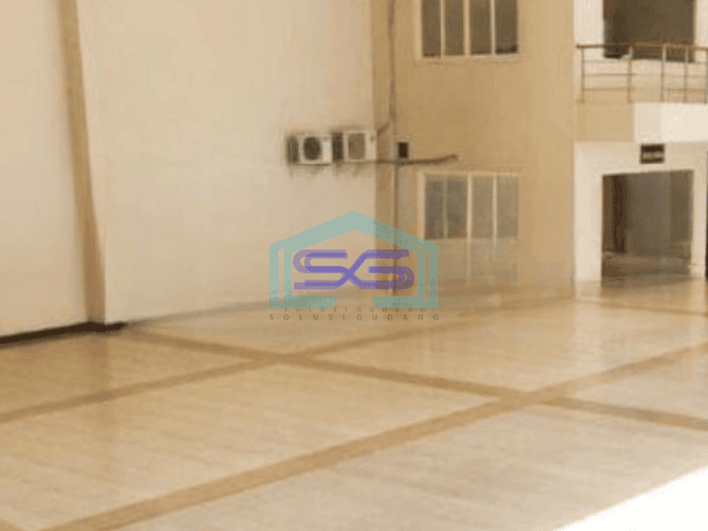Disewakan Ruang Usaha Luas Bangunan 840 m² Lokasi Surabaya Kota