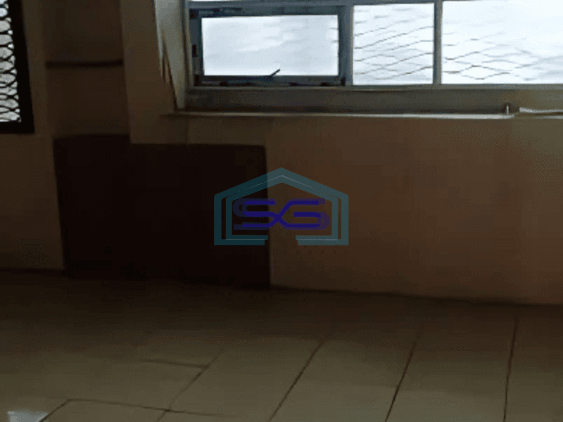 Disewakan Ruko 4 Lantai LB 220 m² Parkiran 2 Mobil di Menteng Jakarta Pusat