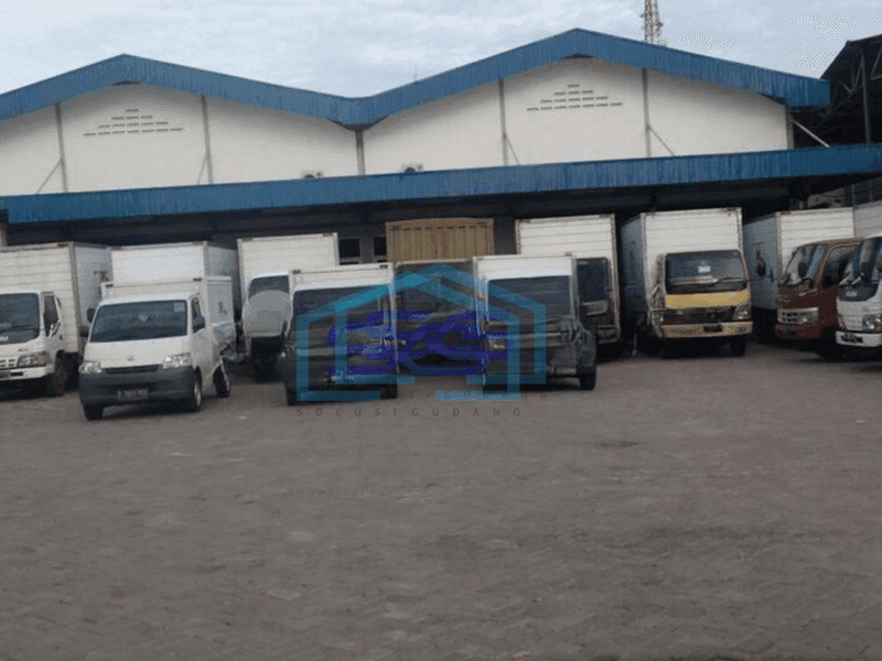 Dijual Gudang rapi siap pakai di Cakung lantai epoxy.