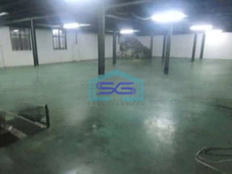 Disewakan Gudang Akses Container 40 Feet Luas Bangunan 1400 m² Lokasi Cengkareng Jakarta Barat