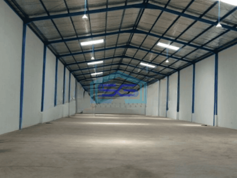 Disewakan Gudang Luas Bangunan  1850 m² di Andir Bandung