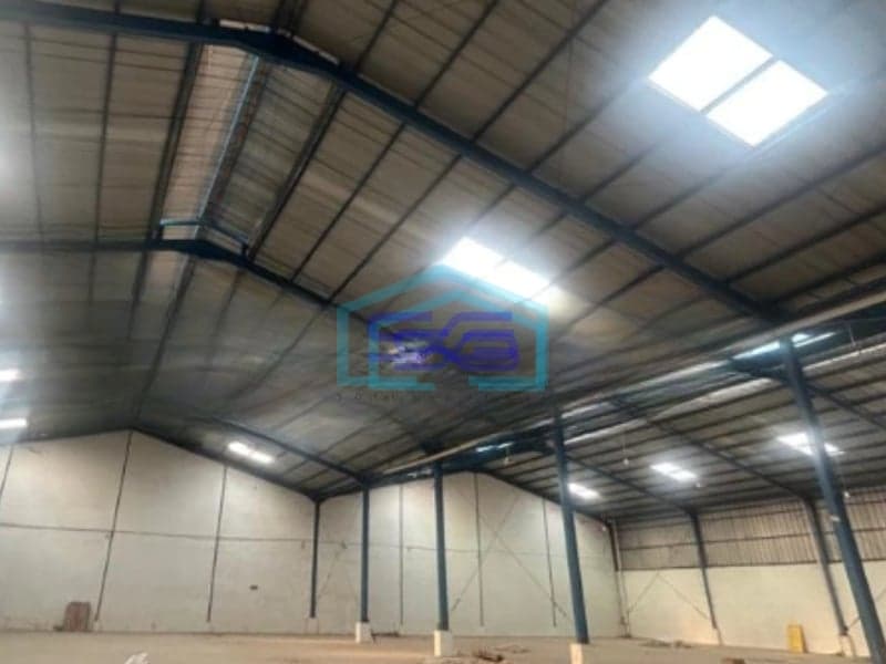 Disewakan Gudang Luas Bangunan  1350 m² Akses Container 40 Feet di Cipondoh Tangerang
