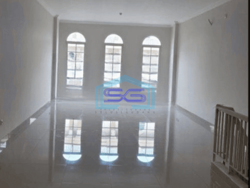 Disewakan Ruko di Green Lake City Jakarta Barat Luas Bangunan 236 m²