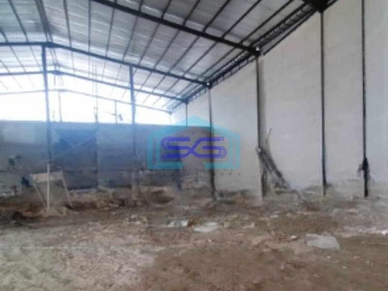 Disewakan Pabrik Luas Tanah 575 m² Lokasi Bebas Banjir di Cikarang