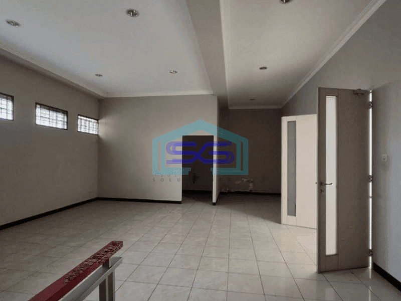 Disewakan Ruang Usaha 2,5 LT di Sayap Pelajar Pejuang Bandung Kota LT 420m2