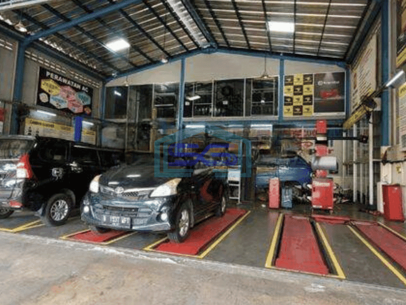Dijual Ruko Ex Bengkel di Jl. Raya Ciater
